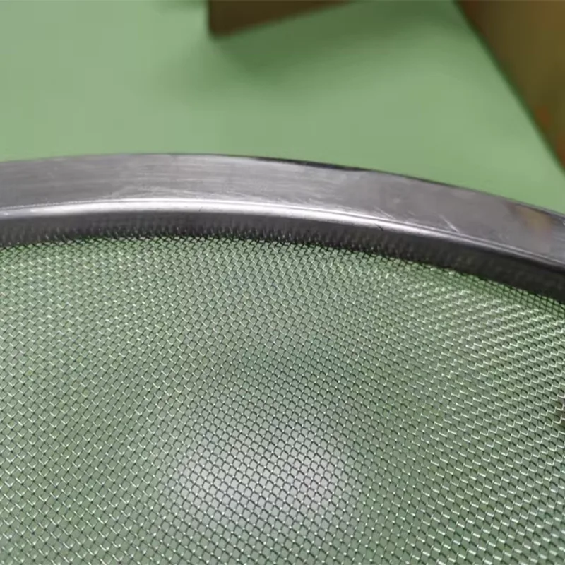 ตะแกรงร่อนวัตถุดิบ Raw Material Sieving Mesh 21041