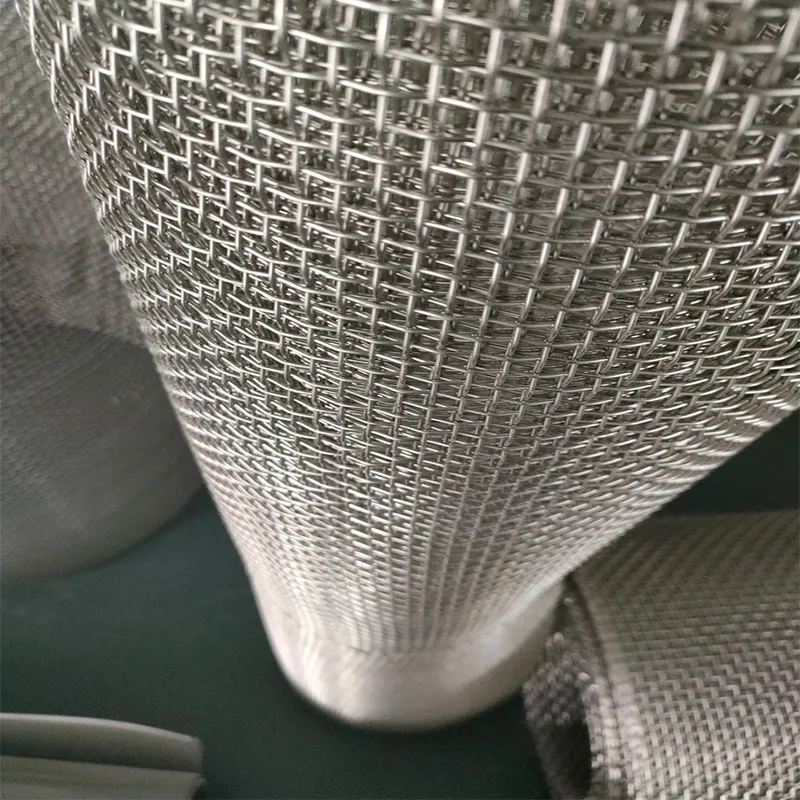 ตะแกรงร่อนวัตถุดิบ Raw Material Sieving Mesh 21041