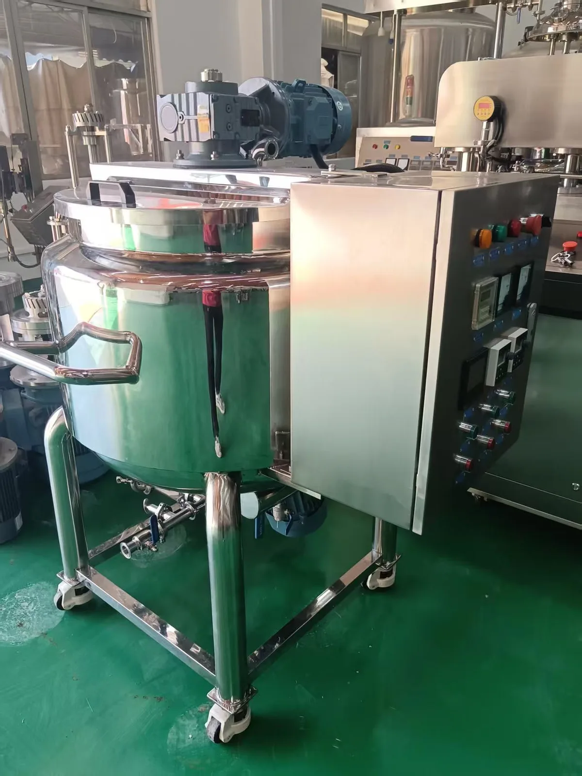 25331 หม้อกวนผสมสุญญากาศ 200 ลิตร พร้อม Homogenizer XY-C-200L